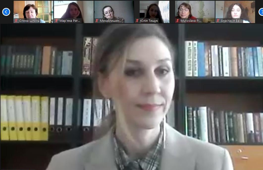 Гарант О. Петришина запросила випускників і роботодавців до співпраці над оптимізацією програми